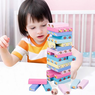 儿童彩色堆叠积木棋盘游戏